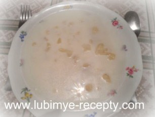 Молочный суп с клёцками и цветной капустой 5