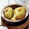 Ещё 6 старинных рецептов из яблок, которые уж точно помогут справиться с урожаем.