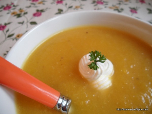 рецепт супа из тыквы и сельдерея с мёдом, кориандром и тмином