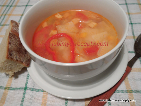 Венгерский суп Леббенч со шкварками
