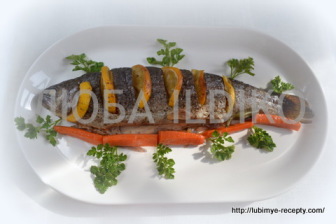 Рыба запеченная в духовке с овощами2